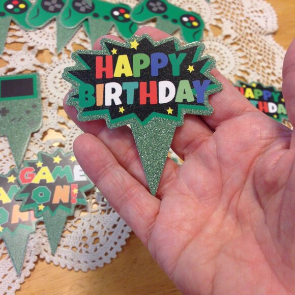 Party Supplies, cupcake toppers for gaming party theme - Picture 4 of 9